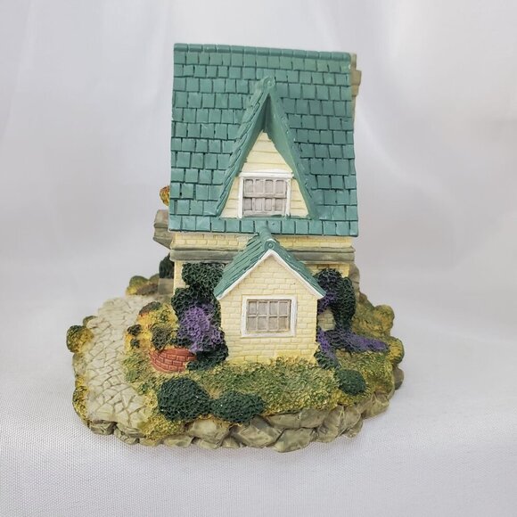 Olde Englands Classic Cottages Collectible Figurines Set Of 3 - Picture 11 of 15